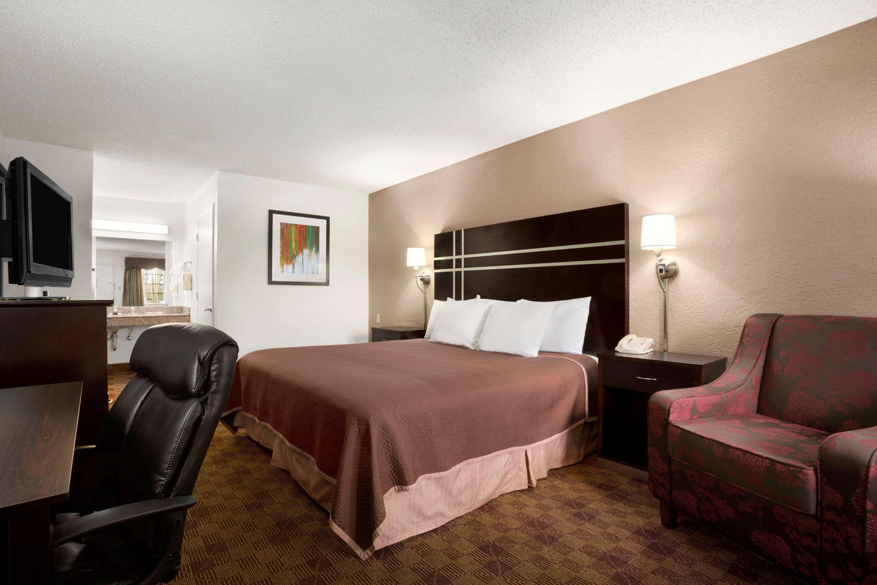 Travelodge By Wyndham Killeen/Fort Hood Exterior foto